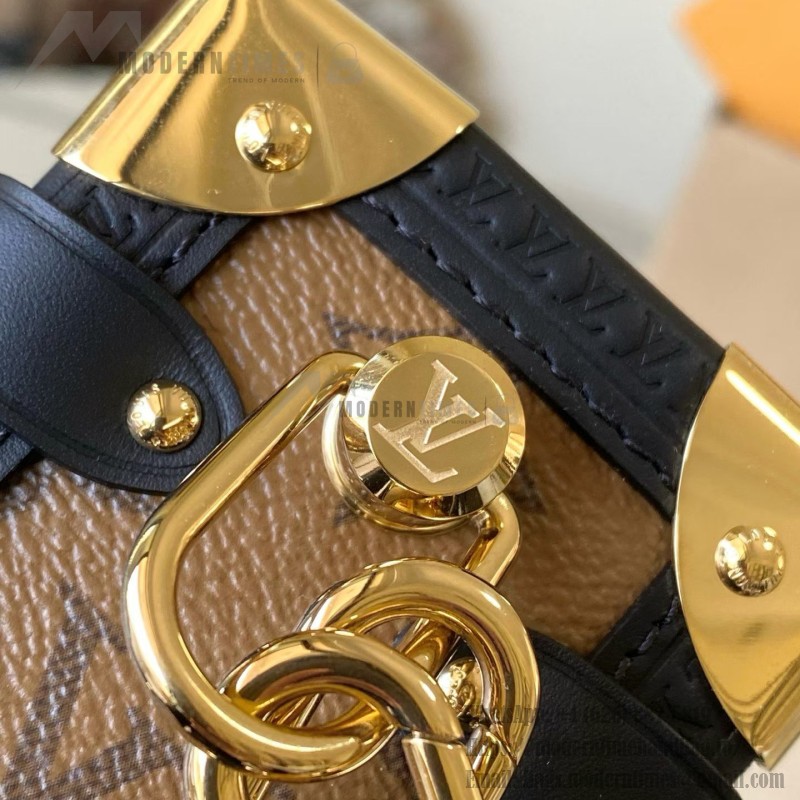 Louis Vuitton Cruise 2023 Mini Bag M47139 Yellow Flower – Runway Inspired