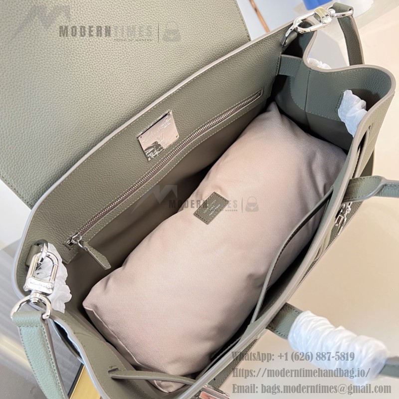 Louis Vuitton Georges Tote Bag M23153 in Cuir Millésime grained leather