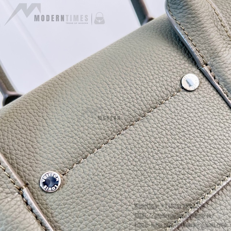 Louis Vuitton Georges Tote Bag M23153 in Cuir Millésime grained leather
