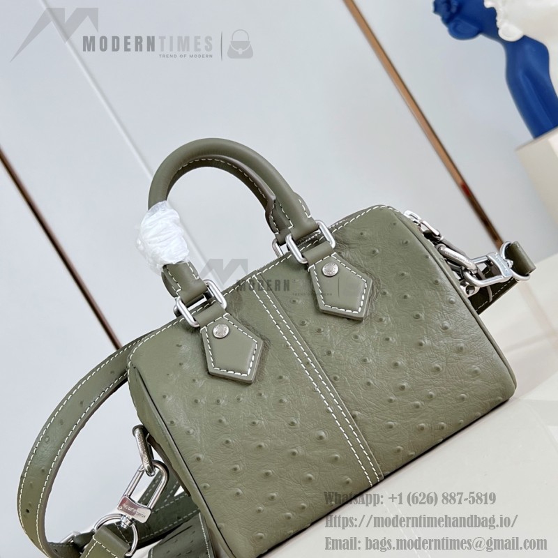 Louis Vuitton Speedy P9 Bandoulière 18 ostrich embossed leather handbag N89151 with polished metal hardware and lambskin lining