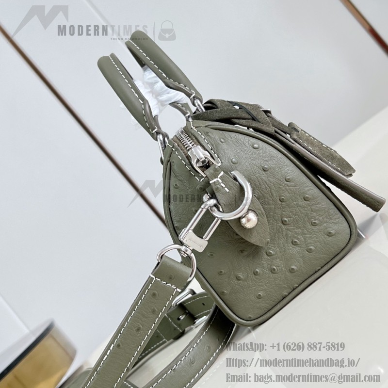 Louis Vuitton Speedy P9 Bandoulière 18 ostrich embossed leather handbag N89151 with polished metal hardware and lambskin lining