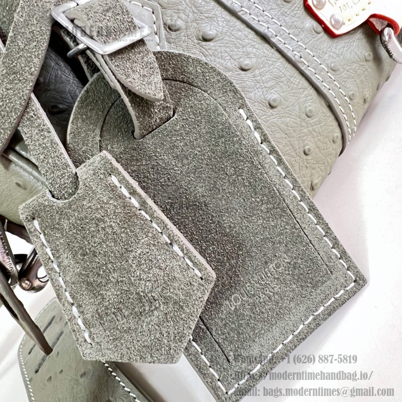 Louis Vuitton Speedy P9 Bandoulière 18 ostrich embossed leather handbag N89151 with polished metal hardware and lambskin lining