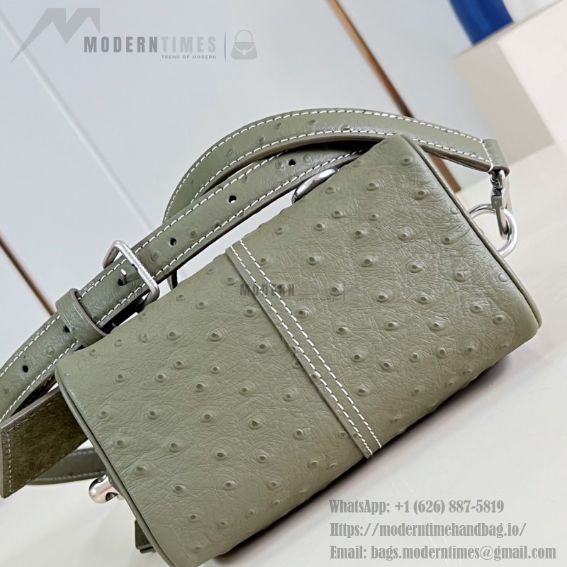 Louis Vuitton Speedy P9 Bandoulière 18 ostrich embossed leather handbag N89151 with polished metal hardware and lambskin lining