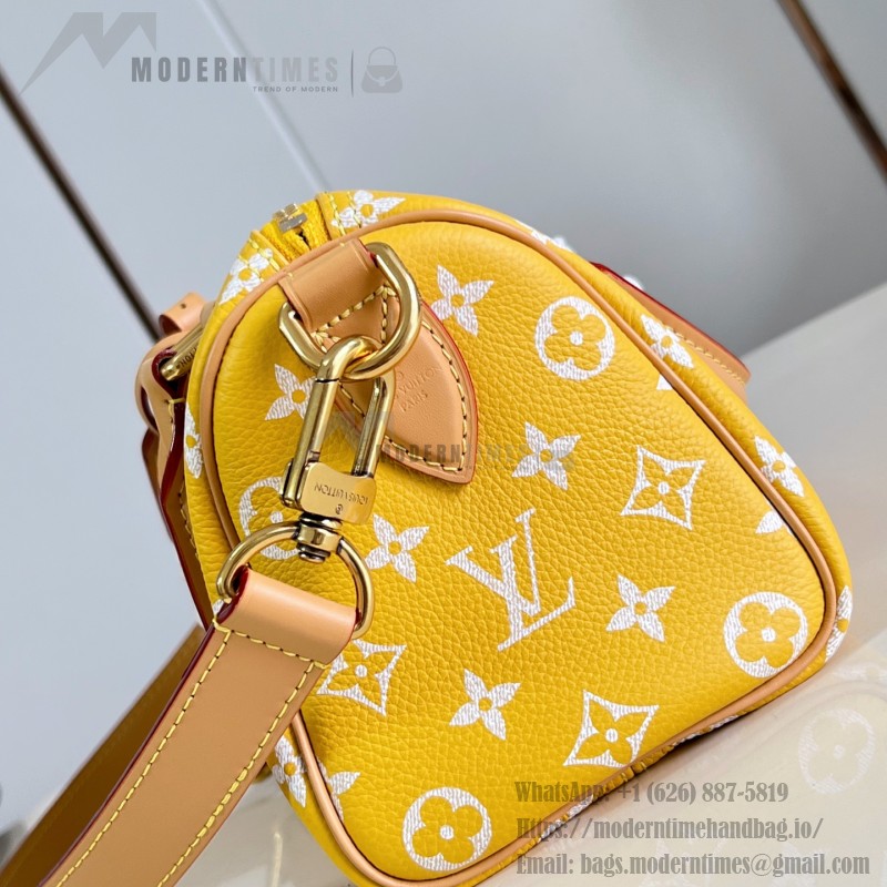 Louis Vuitton Speedy P9 Bandoulière 20 glossy cowhide leather handbag M28186 in yellow and bright red with rolled handles and adjustable shoulder strap