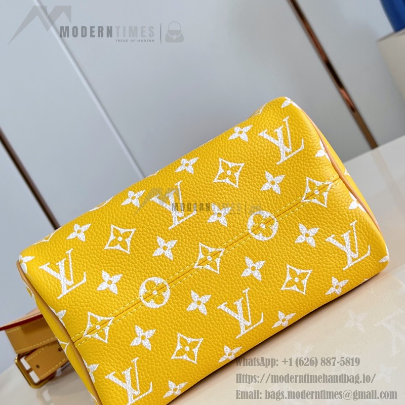 Louis Vuitton Speedy P9 Bandoulière 20 glossy cowhide leather handbag M28186 in yellow and bright red with rolled handles and adjustable shoulder strap