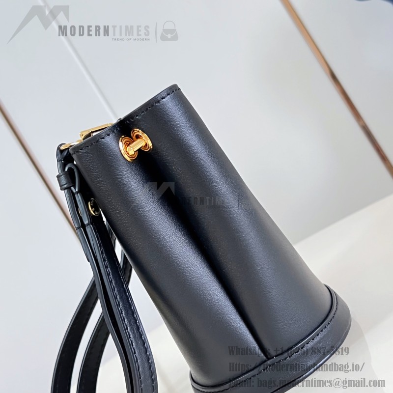 Louis Vuitton LV Bloom Mini Hobo M27260 smooth leather handbag with LV letter and Monogram Flower details
