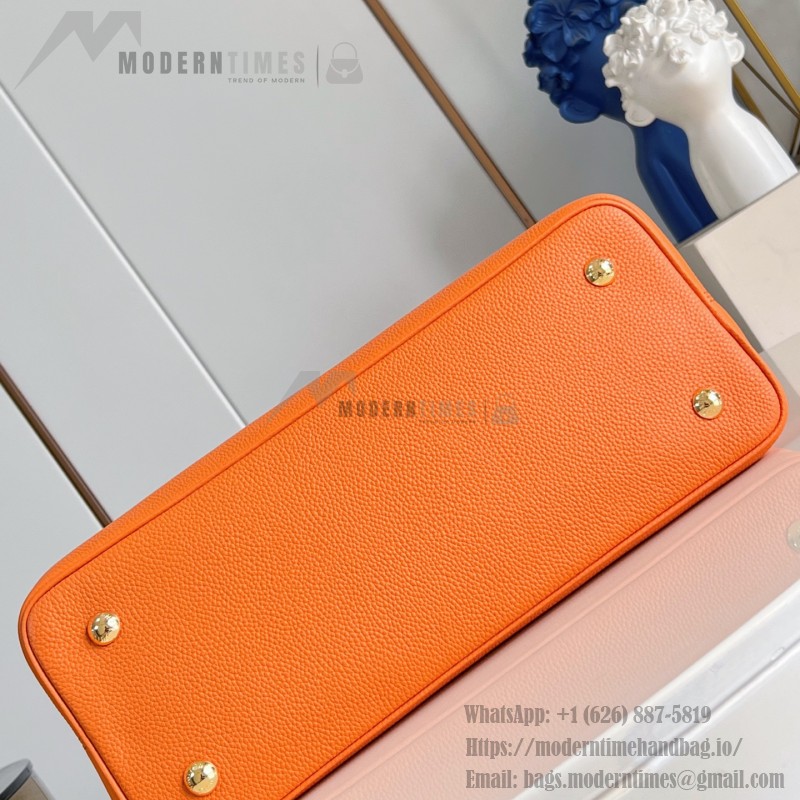 Louis Vuitton Capucines Souple Large M26259 smooth leather handbag with top handles and removable shoulder strap