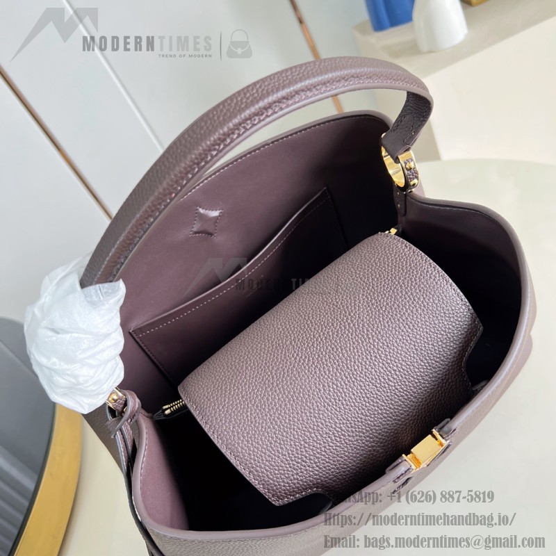 Louis Vuitton Capucines Souple Large M26259 smooth leather handbag with top handles and removable shoulder strap