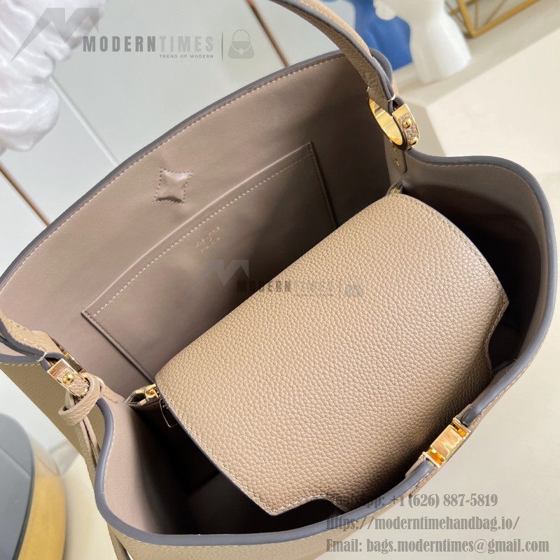 Louis Vuitton Capucines Souple Large M26259 smooth leather handbag with top handles and removable shoulder strap