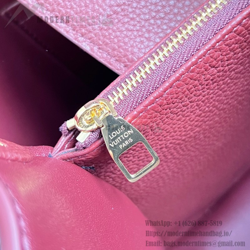 Louis Vuitton Capucines Souple Large M26259 smooth leather handbag with top handles and removable shoulder strap