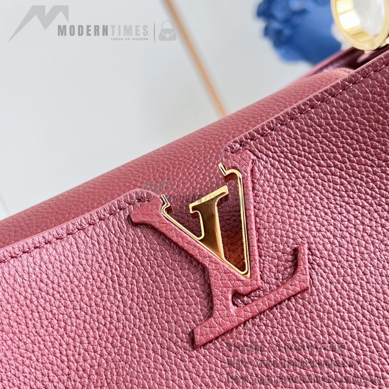 Louis Vuitton Capucines Souple Large M26259 smooth leather handbag with top handles and removable shoulder strap