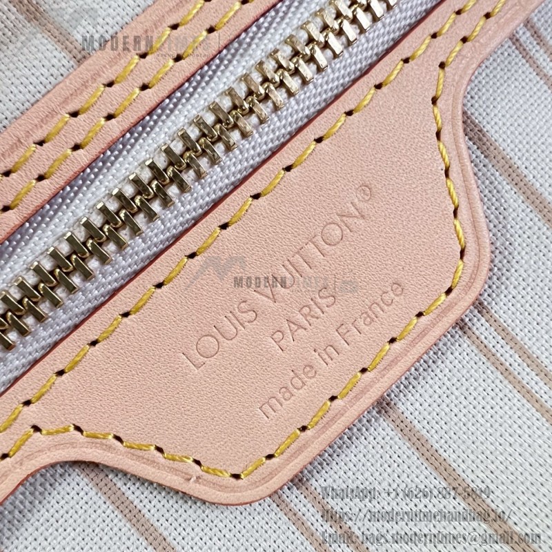 Louis Vuitton Neverfull GM N40602 Damier Ebene canvas tote bag with steel hardware and detachable zip pouch