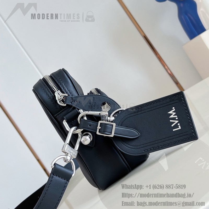 Louis Vuitton Nil M27999 soft leather bag with adjustable shoulder strap and LV Blason jacquard lining