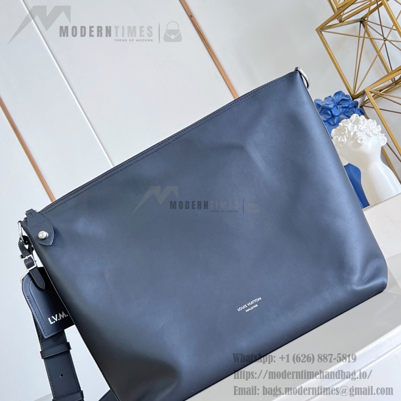 Louis Vuitton Vagabond Hobo M28392 soft tanned leather shoulder bag with an adjustable woven strap, padlock, and LV Blason jacquard lining