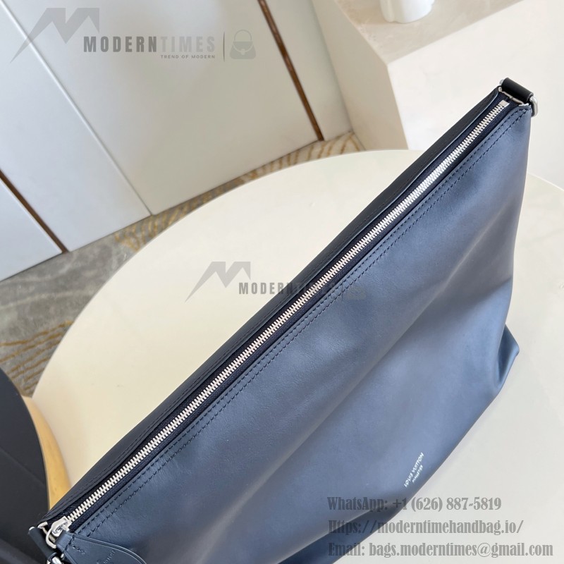 Louis Vuitton Vagabond Hobo M28392 soft tanned leather shoulder bag with an adjustable woven strap, padlock, and LV Blason jacquard lining