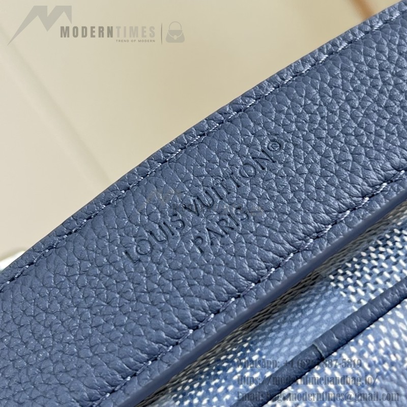  Louis Vuitton Nil M28606 Damoflage coated canvas crossbody bag with camouflage Damier pattern, detachable top handle, and adjustable wide strap