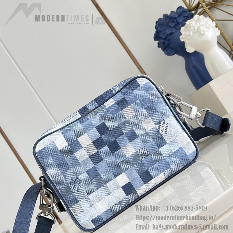  Louis Vuitton Nil M28606 Damoflage coated canvas crossbody bag with camouflage Damier pattern, detachable top handle, and adjustable wide strap