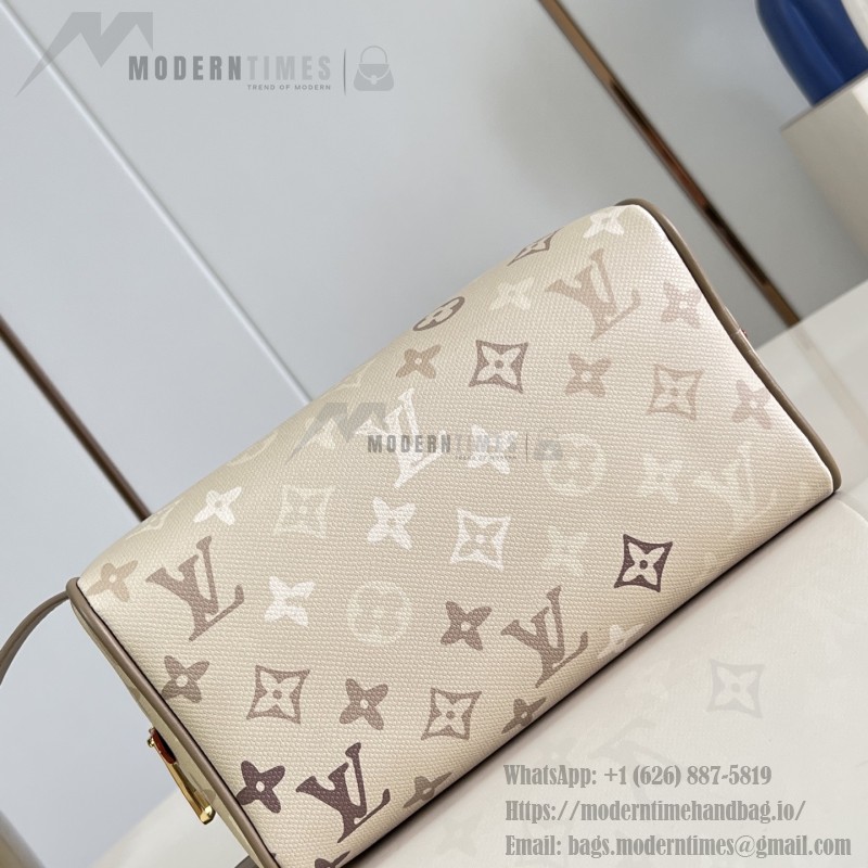  Louis Vuitton Locker Dopp Kit M29426 Monogram Surplus Canvas Toiletry Bag with Embossed Monogram Pattern