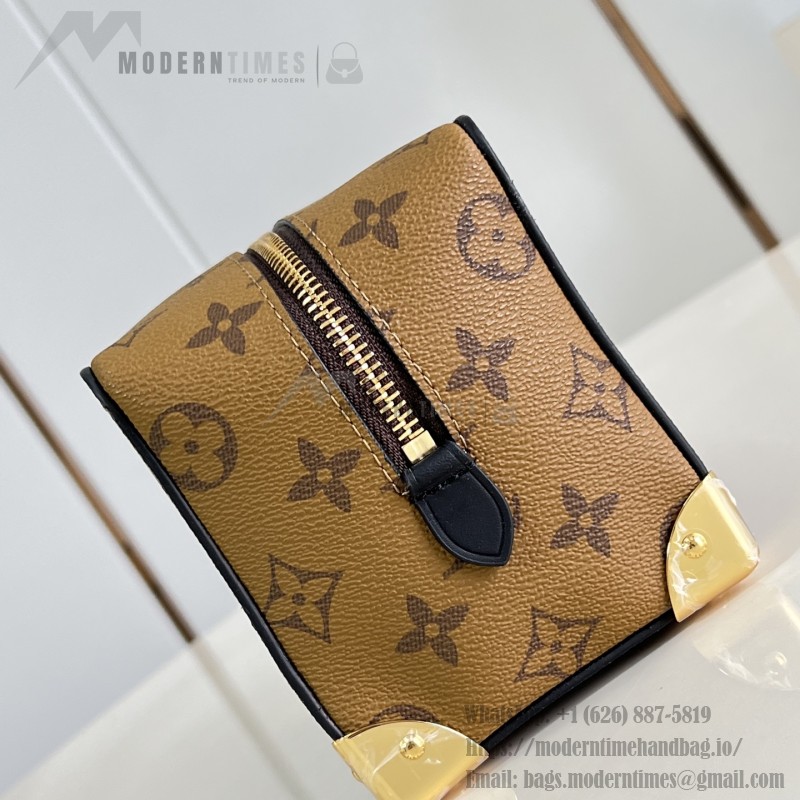 Louis Vuitton Locker Dopp Kit M29313 Monogram Canvas Toiletry Bag with Metal Corner Protectors