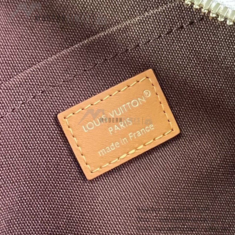  Louis Vuitton Keepall Bandoulière 25 M29272 Damoflage Coated Canvas Travel Bag with Leather Handles