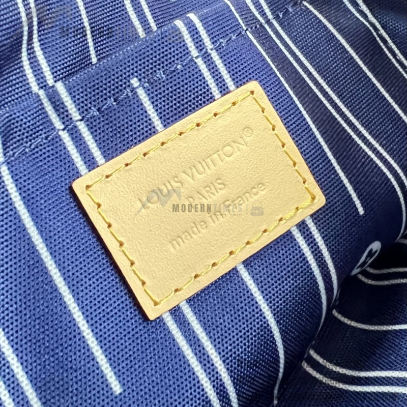 Louis Vuitton Pochette Cosmétique PM M28652 Blue and M29529 Red Cotton Cosmetic Pouch with V-Shaped Leather Patch and Gold Studs