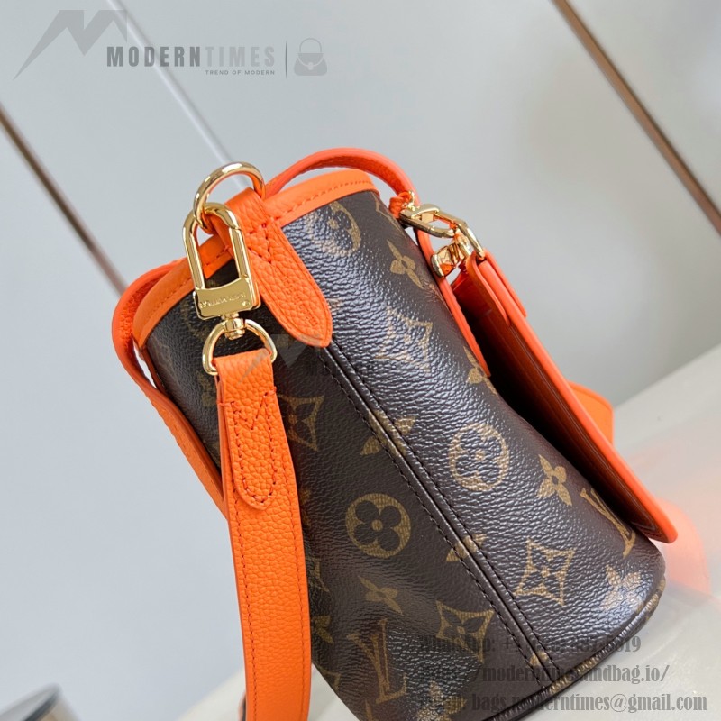 Louis Vuitton Neverfull Inside Out BB cream and red leather replica handbag with heart embroidery and removable zippered pouch