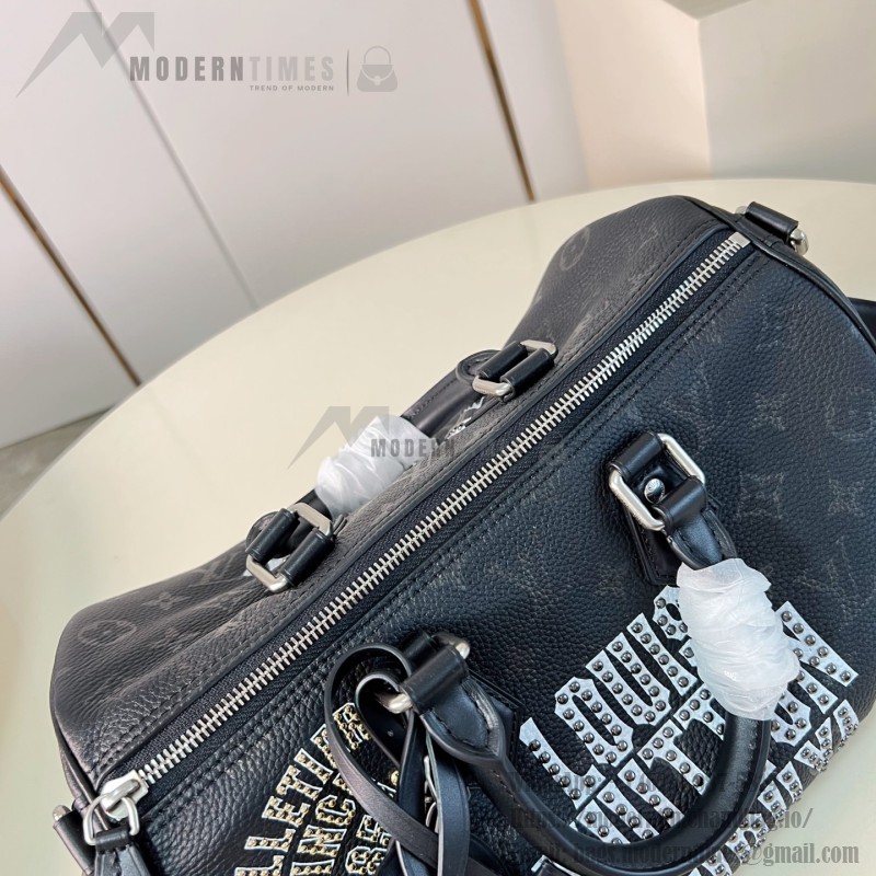 Louis Vuitton Speedy P9 Bandoulière 30 M26180 black studded leather handbag with crystal-inspired details