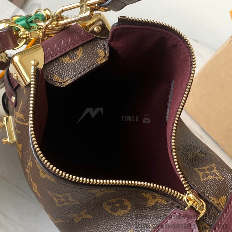  Louis Vuitton Getaway Side Trunk Medium M28569 Monogram inspired handbag in premium MB163C leather