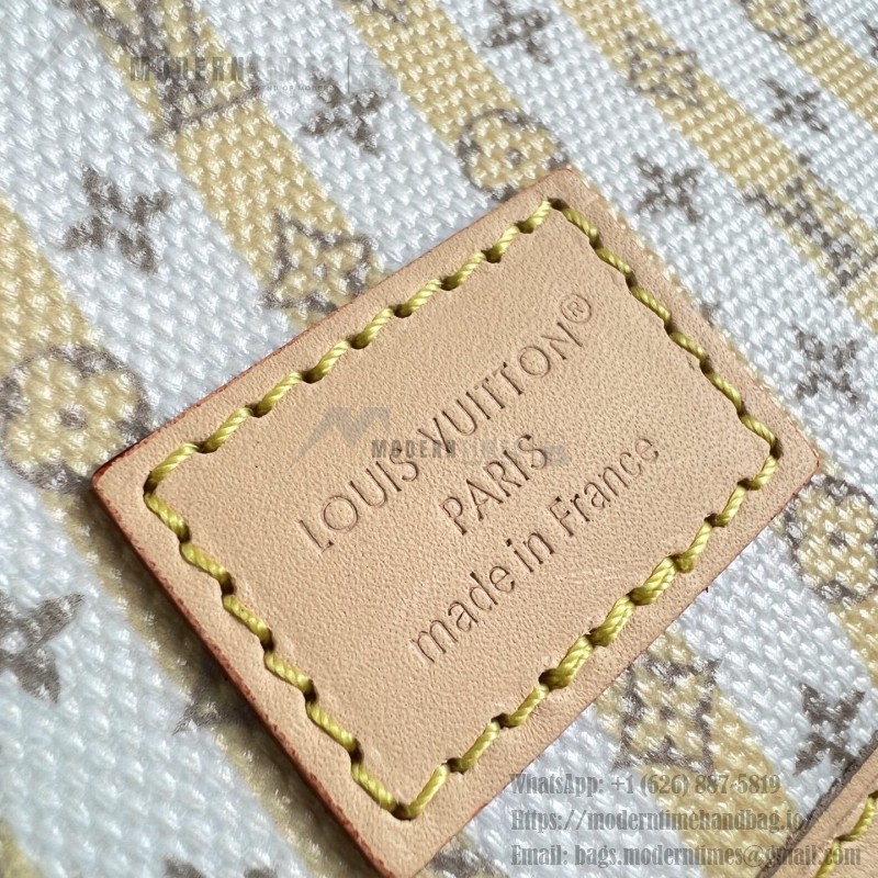  Louis Vuitton LV Stamp Neverfull MM M28457 mini Monogram canvas tote bag with LV Circle charm