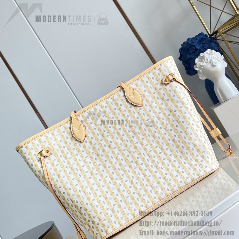  Louis Vuitton LV Stamp Neverfull MM M28457 mini Monogram canvas tote bag with LV Circle charm