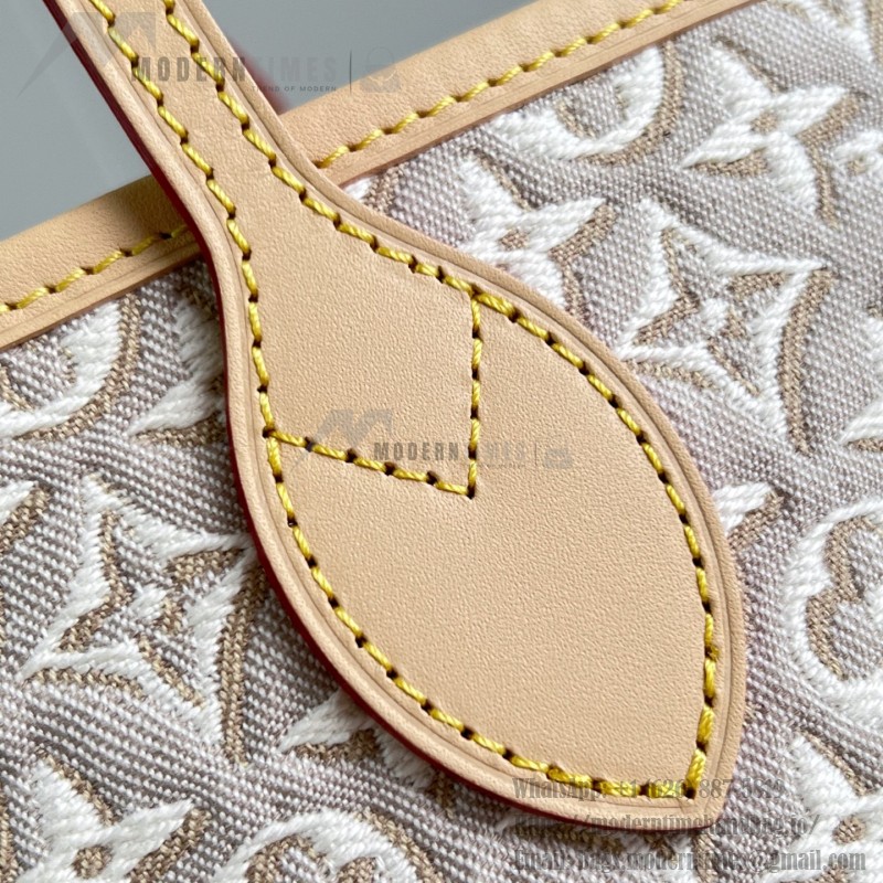 Louis Vuitton Neverfull MM M2A381 Monogram Emblème jacquard canvas tote bag with cowhide leather trim