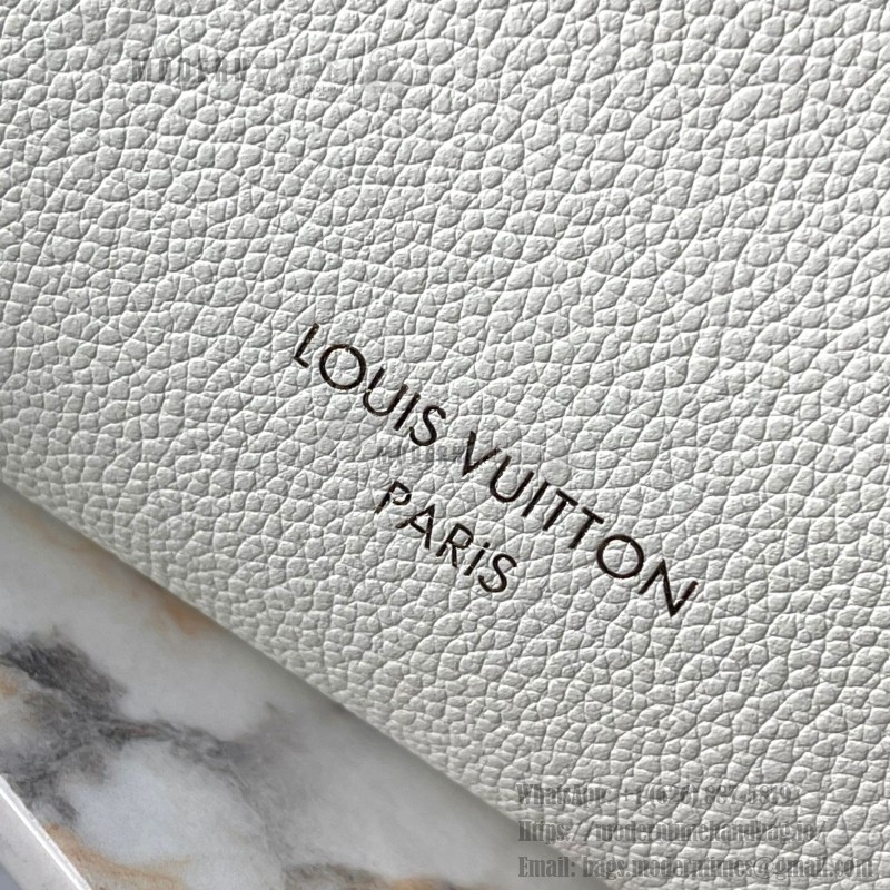 Louis Vuitton Multipass M29094 white premium handbag with A-grade steel hardware