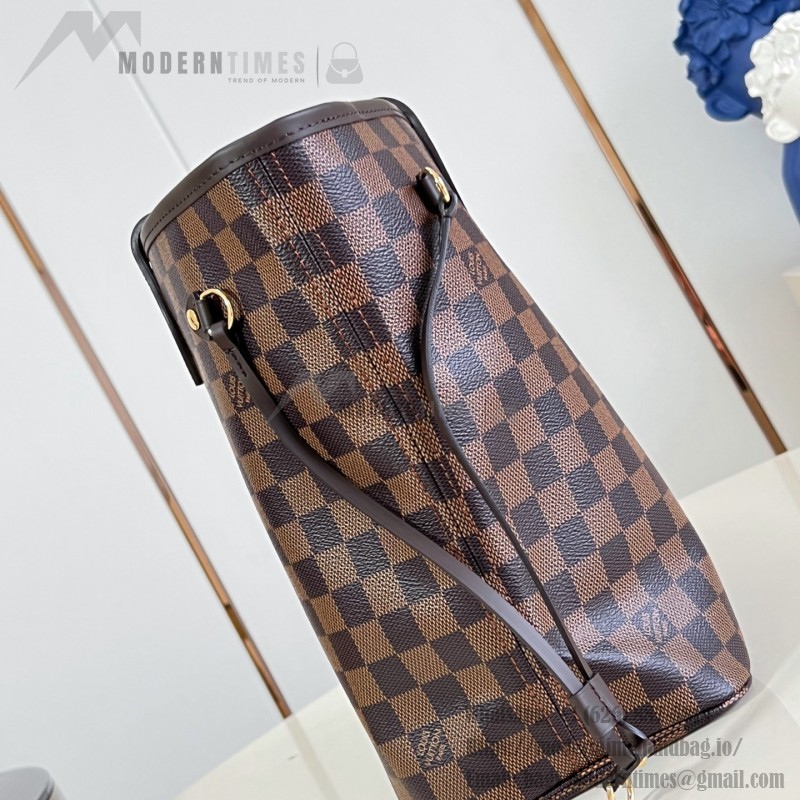 Louis Vuitton Neverfull MM N40598 Damier Ebene replica tote bag with leather trim and steel-tone hardware