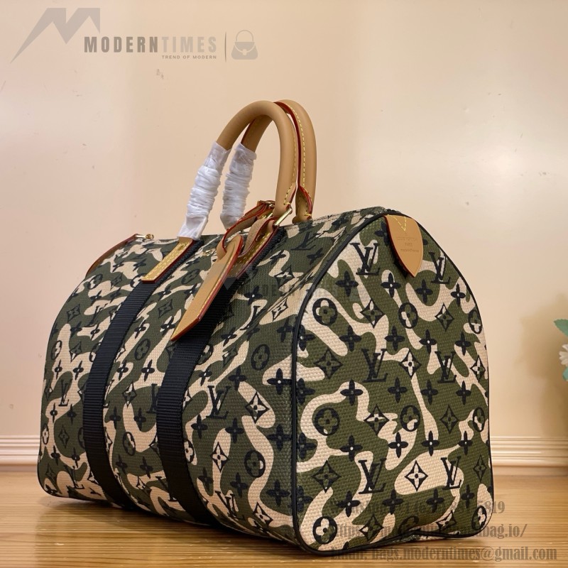 Louis Vuitton-style Keepall Bandoulière 35 M95773 and Keepall 55 M95774 vintage camouflage travel bags
