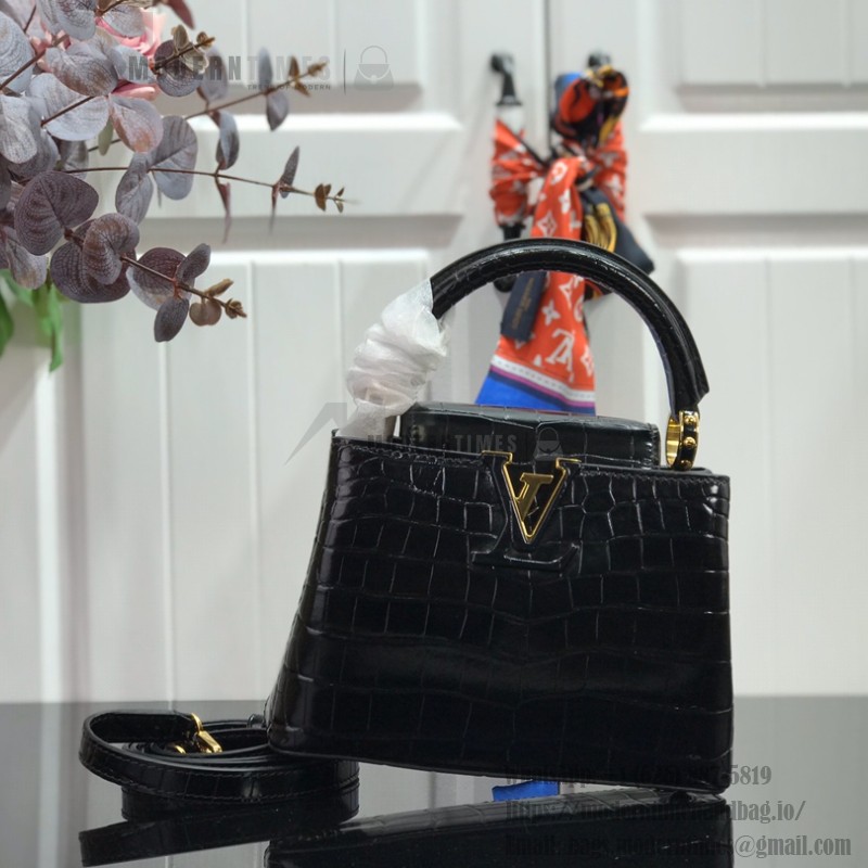 Louis Vuitton Capucines M94227 Crocodile-Embossed Leather Handbag in Khaki – Mini and MM