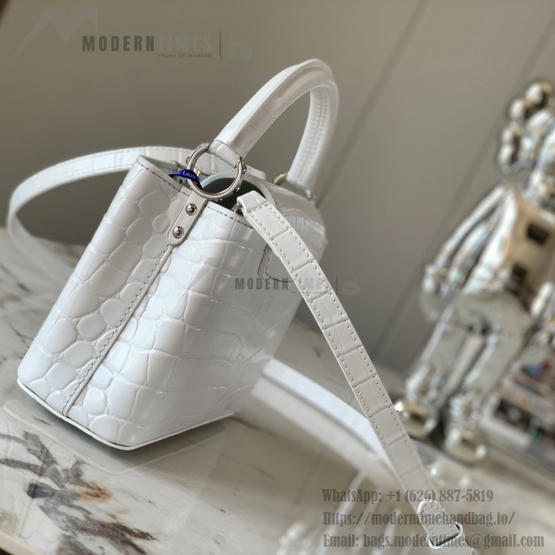 White Dynamic Chip Premium Leather Handbag M92173 Replica