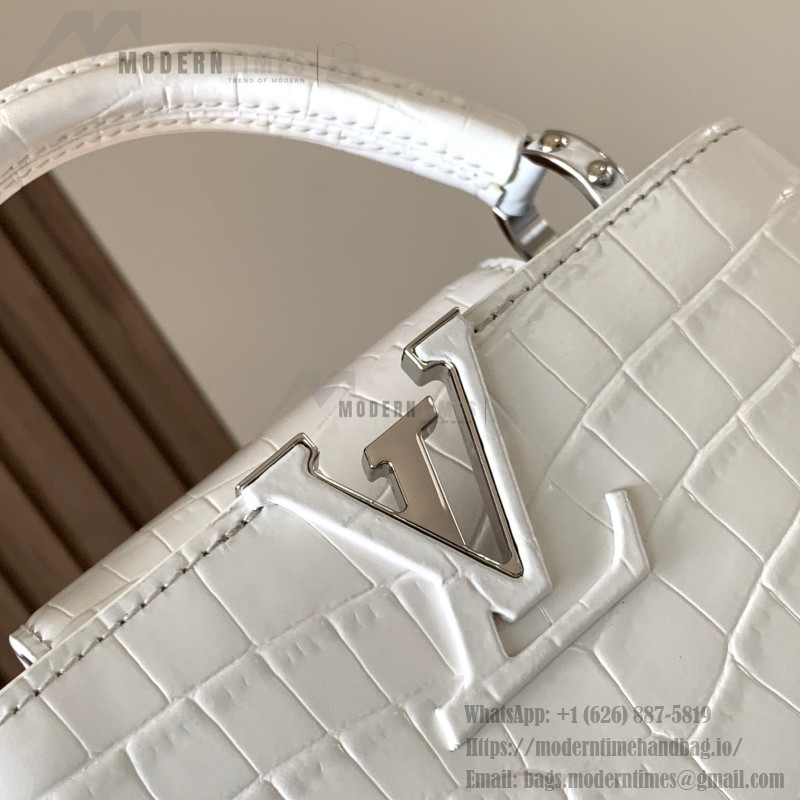 White Dynamic Chip Premium Leather Handbag M92173 Replica