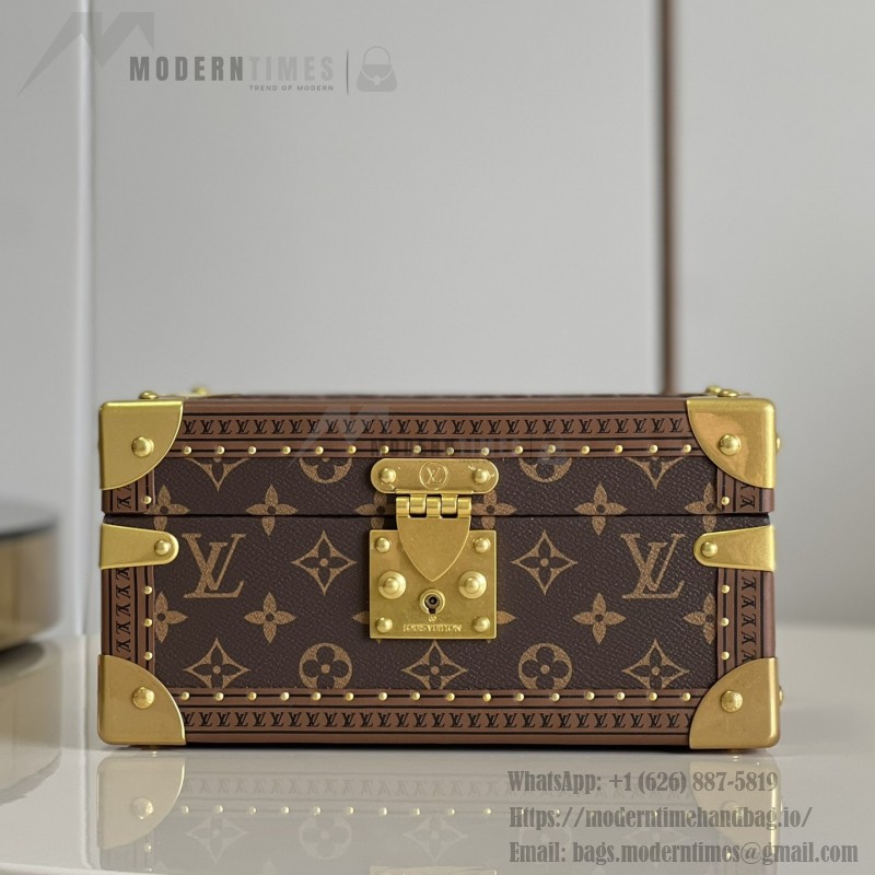 Louis Vuitton M20292 Jewelry Trunk Monogram Pink Interior