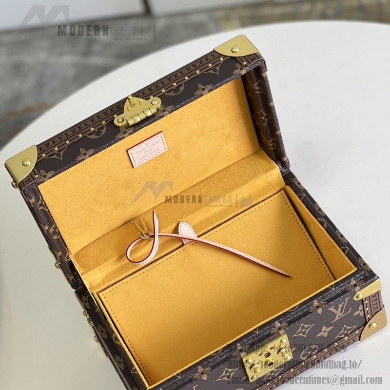 Louis Vuitton M20292 Jewelry Trunk Monogram Pink Interior
