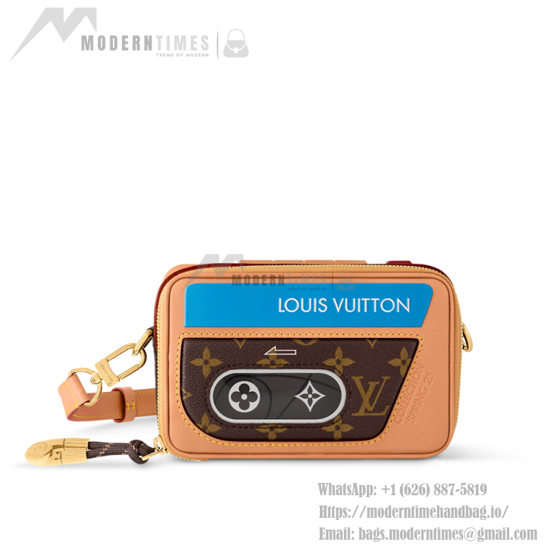 Louis Vuitton - Baladeur Wearable Wallet Bag M14062