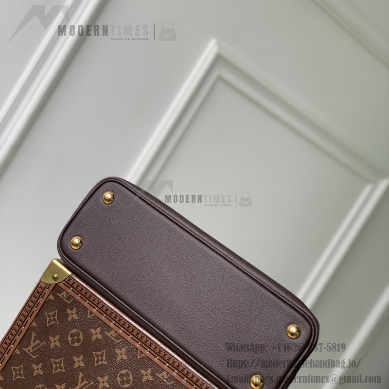 Louis Vuitton Capucines Souple MM Chocolate Brown Handbag