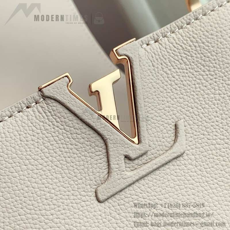 Louis Vuitton Capucines Souple M12929 Gray Medium Grained Calfskin Handbag