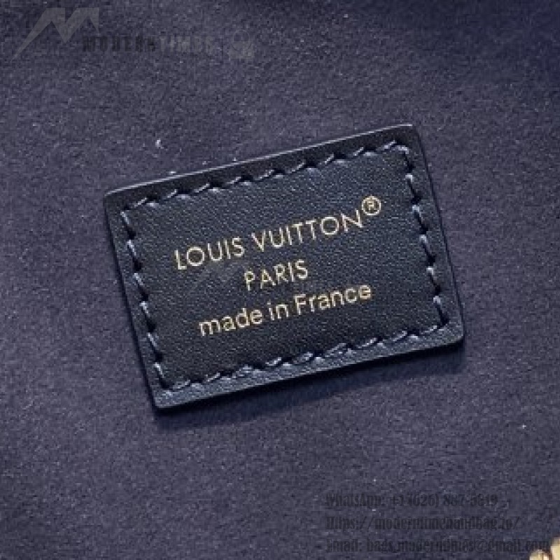 Louis Vuitton Trunk Speedy 25 Handbag M26181 – Monogram Canvas