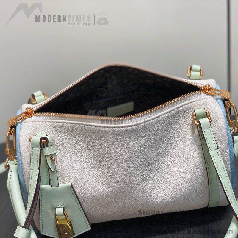 Louis Vuitton Express Small Bag M26905 Off-White Leather