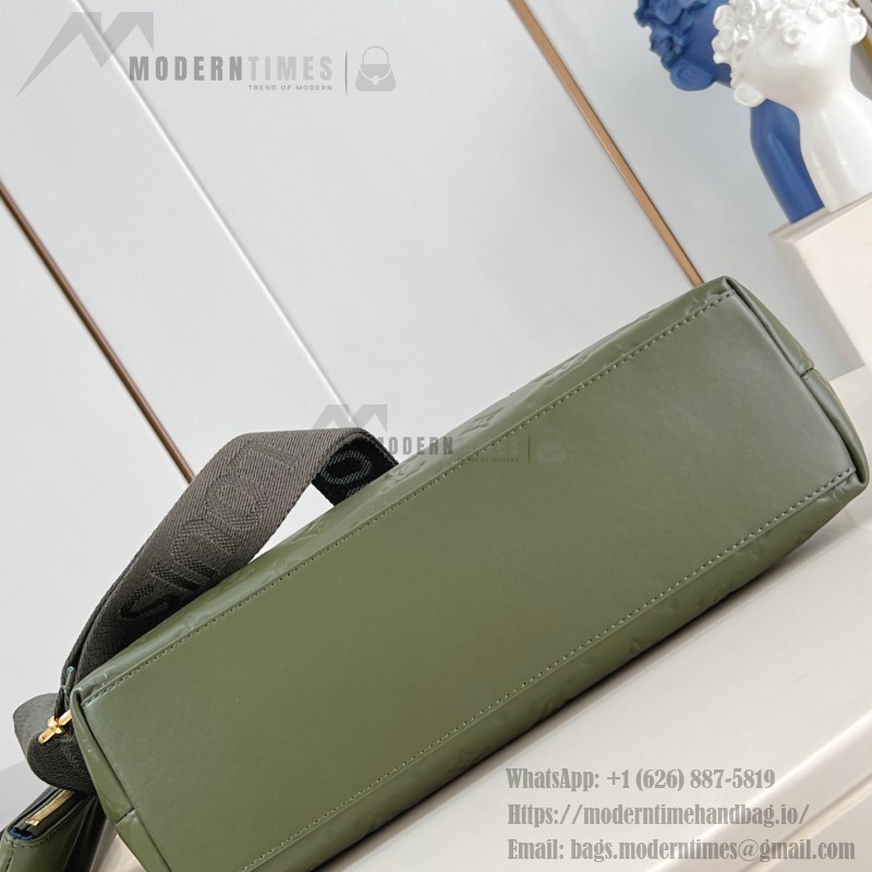 Louis Vuitton Coussin Hobo MM M15228 Green with Monogram Embossing and Chunky Chain Handle (14.96 x 12.99 x 3.94 inches)