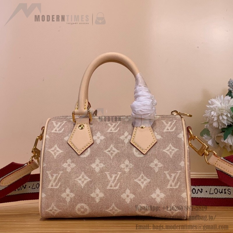 Louis Vuitton Speedy 20 Bandoulière Handbag with Cat Charm in Meowgram Canvas