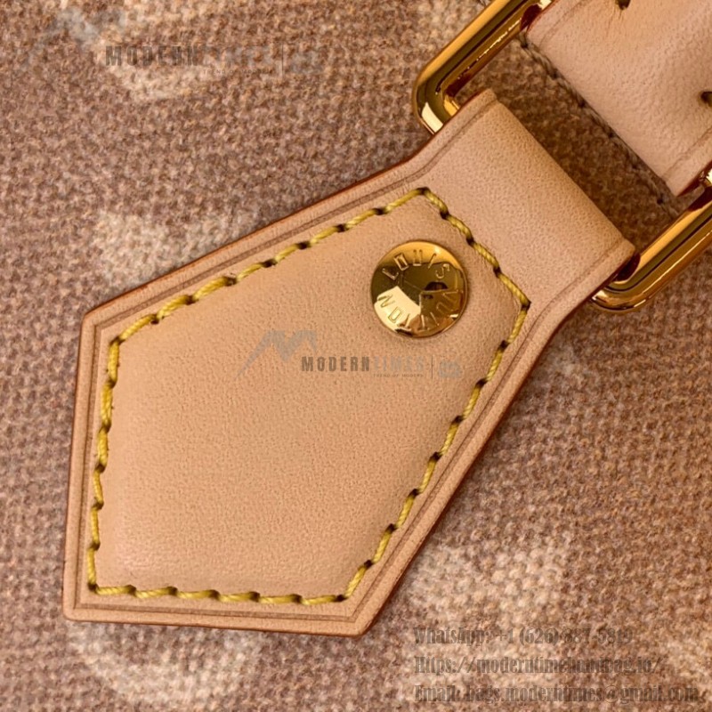 Louis Vuitton Speedy 20 Bandoulière Handbag with Cat Charm in Meowgram Canvas
