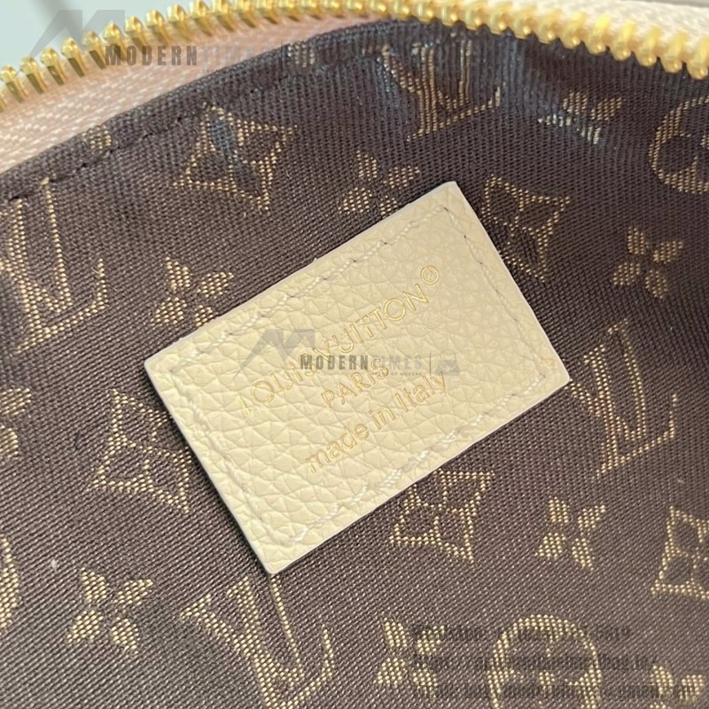 Louis Vuitton Multipass Handbag with Monogram canvas and woven chain strap