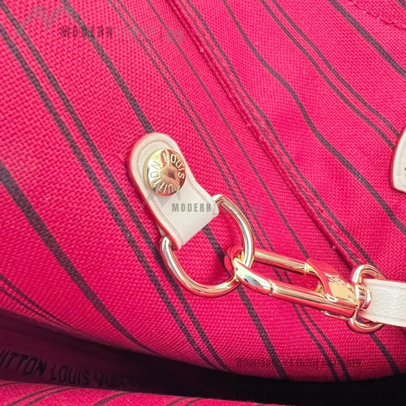 Louis Vuitton Neverfull GM in Damier Ebene with cowhide leather trims and adjustable side straps