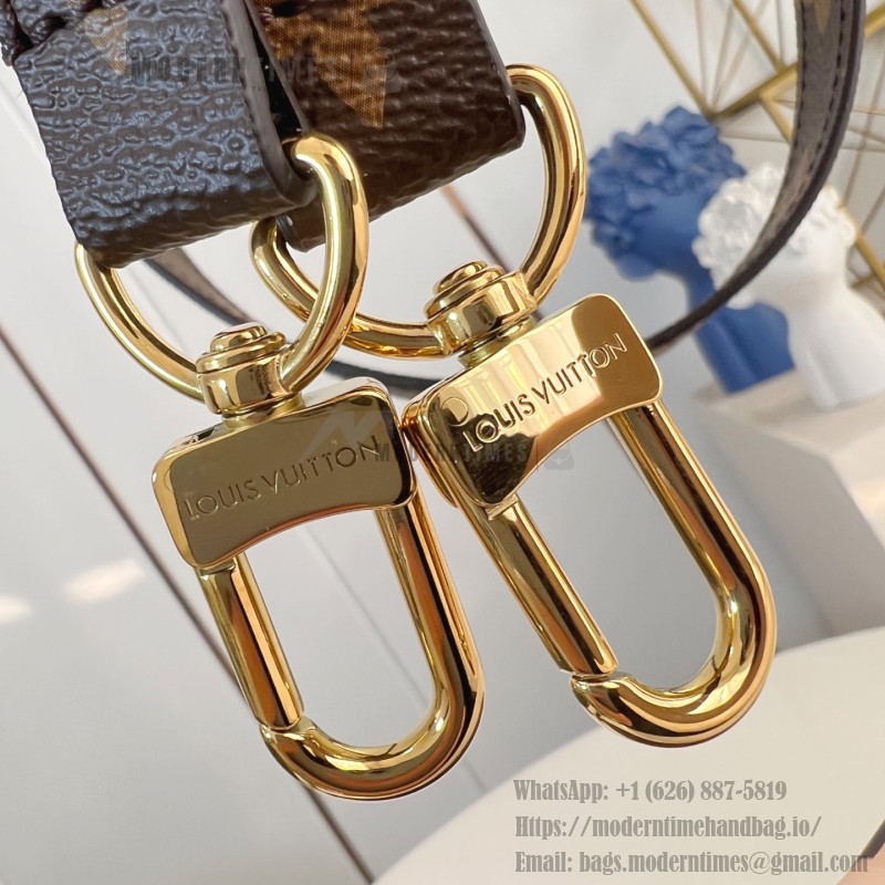 Louis Vuitton Pochette Métis Handbag with Monogram Canvas and polished S-lock closure